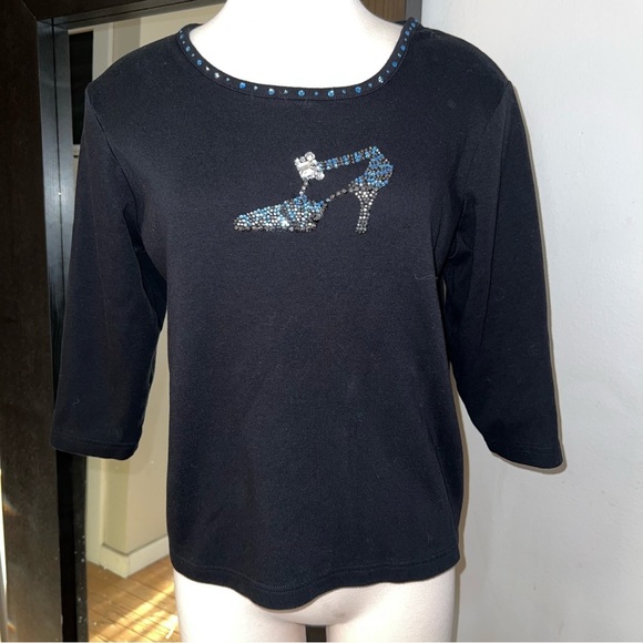 Quacker Factory Black 3/4 Sleeve Top with Rhinestone Shoe Design – Size L - Picture 1 of 9